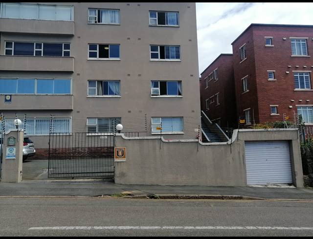 2 BEDROOM FLAT FOR SALE IN MORNINGSIDE